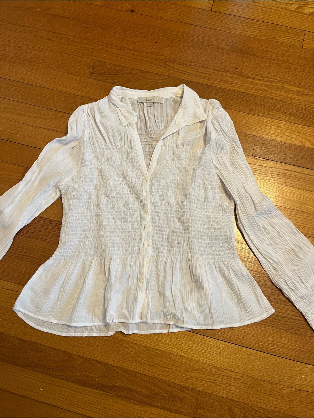 LOFT White Textured Button-Front Peplum Blouse - size Large